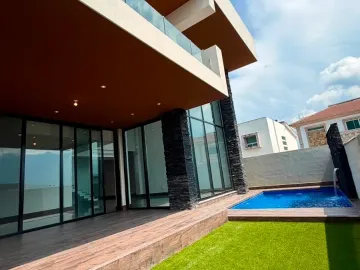 Casa en VENTA en LA HERRADURA RESIDENCIAL Y CLUB DE GOLF en Monterrey Nuevo León