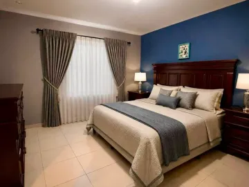 Casa Esquina en VENTA en Cumbres San Agustín en Monterrey Nuevo León