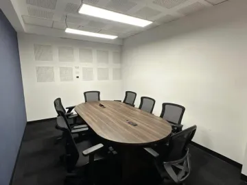 Oficina en renta en Zona Valle Oriente, San Pedro Garza García, Nuevo León