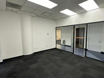 Oficina en renta en Zona Valle Oriente, San Pedro Garza García, Nuevo León