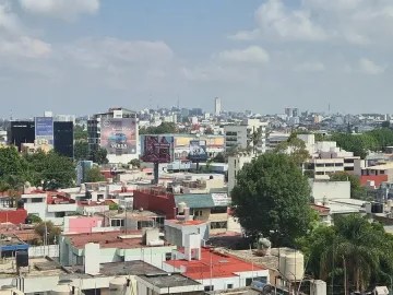 DEPARTAMENTO PENTHOUSE EN VENTA ZONA ANZURES, PLAZA DORADA