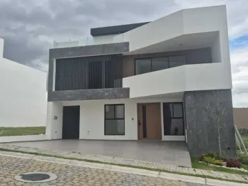 CASA EN VENTA LOMAS DE ANGELOPOLIS II PARQUE SAN MARINO