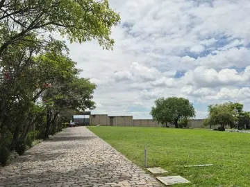 TERRENO EN VENTA EN EXCLUSIVO FRACCIONAMIENTO  LATERAL VIA ATLIXCAYOTL