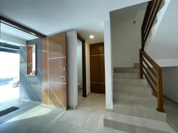 VENTA CASA CON AMPLIO JARDÍN EN FRAC. 4 RECAMARAS EN CHOLULA
