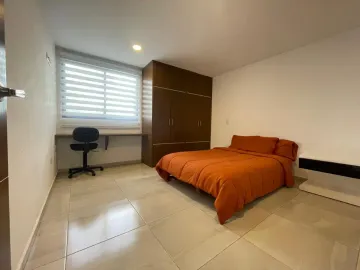 VENTA CASA CON AMPLIO JARDÍN EN FRAC. 4 RECAMARAS EN CHOLULA