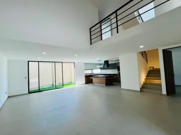 CASA EN VENTA 5 Recámaras | Parque Sonora, Cascatta | Junto a Área verde