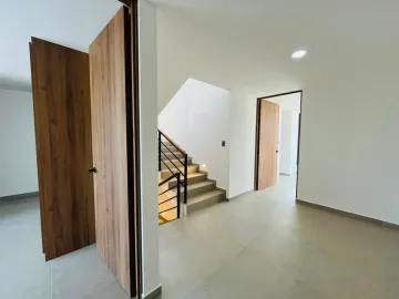 CASA EN VENTA 5 Recámaras | Parque Sonora, Cascatta | Junto a Área verde