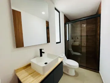 CASA EN VENTA 5 Recámaras | Parque Sonora, Cascatta | Junto a Área verde