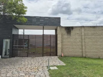 TERRENO EN VENTA EN FRACCIONAMIENTO LATERAL VIA ATLIXCAYOTL