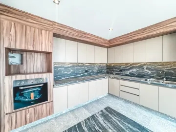 CASA EN VENTA CON SALA A DOBLE ALTURA EN LOMAS DE ANGELÓPOLIS III