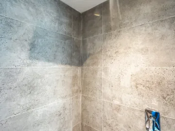 CASA EN VENTA CON SALA A DOBLE ALTURA EN LOMAS DE ANGELÓPOLIS III