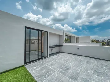CASA EN VENTA CON SALA A DOBLE ALTURA EN LOMAS DE ANGELÓPOLIS III