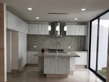 Casa en renta Puebla ,Lomas de angelopolis .