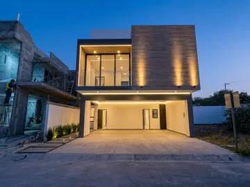 Casa en venta en El Barrial, Santiago, Nuevo León