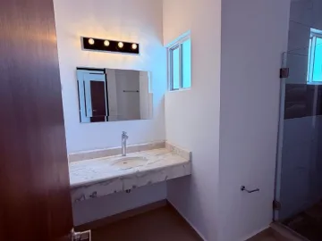 Casa en renta en Cumbres Britania, García, Nuevo León