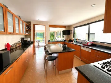 CASA EN VENTA CON VISTA AL CAMPO DE GOLF EN LA VISTA COUNTRY CLUB