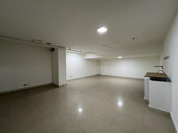 En venta Local comercial, centro de Medellín