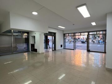 En venta Local comercial, centro de Medellín