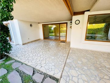 Casa de 1 piso Piedra Roja 3D+escritorio