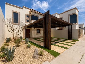 CASA EN PRIVADA DIAMANTE EN LA PAZ BAJA CALIFORNIA SUR