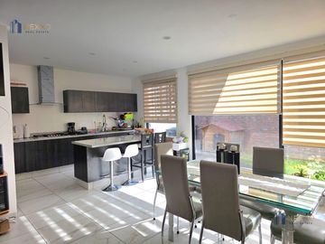 Casa en VENTA O RENTA en Querétaro ¡Privada con alberca! Zen Life, el marques