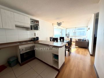 Luminoso Departamento Amoblado en Arriendo Año Corrido