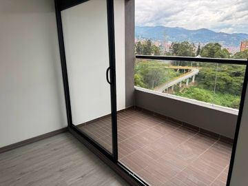 ARRIENDO de APARTAESTUDIO en MedellÃ­n