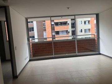 ARRIENDO de APARTAMENTO en LA ESTRELLA