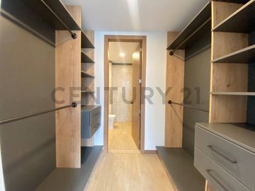 Renta Departamento por estrenar Urb. exclusiva Cumbaya sector Colegio Aleman