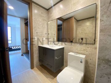Renta Departamento por estrenar Urb. exclusiva Cumbaya sector Colegio Aleman