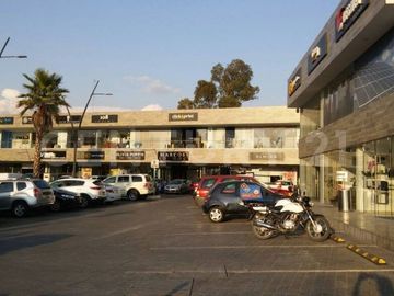 Renta de Local Comercial en Plaza Pabellón Las Torres, Boulevard Las Torres