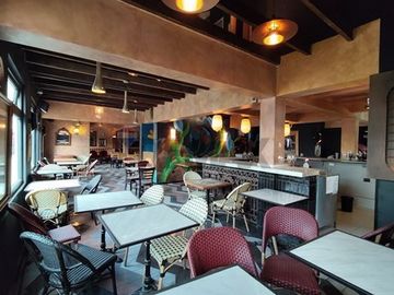 DERECHO A LLAVE RESTAURANTE FORÂ