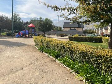 SE VENDE  CASA EN CONDOMINIO