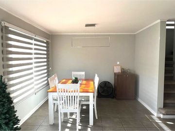 SE VENDE  CASA EN CONDOMINIO