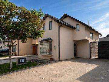 SE VENDE  CASA EN CONDOMINIO