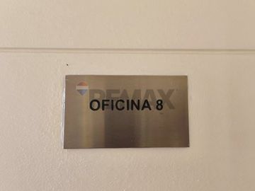 OFICINA NUEVA A PASOS DE LA MUNICIPALIDAD