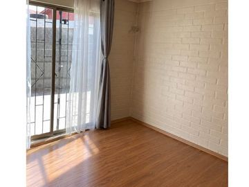 ¡Casa en Coronel: Tranquilidad y Comodidad!