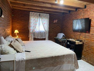Dos quintas en un lote - VENTA - Inversion- Multifamiliar- 20 de Junio