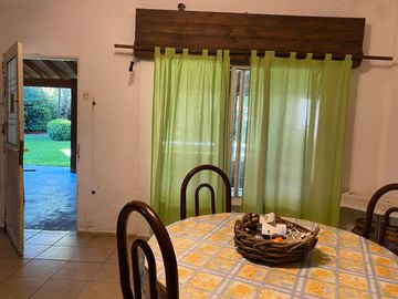 Dos quintas en un lote - VENTA - Inversion- Multifamiliar- 20 de Junio