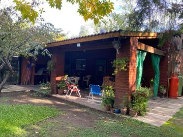 Dos quintas en un lote - VENTA - Inversion- Multifamiliar- 20 de Junio