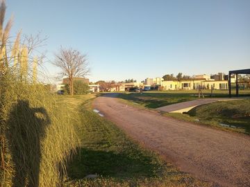 Casa de 4 ambientes en Alquiler Anual en Medal Country Club, Pilar. GBA Norte