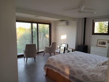 Casa de 4 ambientes en Alquiler Anual en Medal Country Club, Pilar. GBA Norte