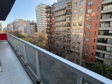 Divino 3 Amb Fte Gr Balcon corr Todo Fte Coc Lav Ind 3 Añ Blvd Mendoza, sbte AP Prof
