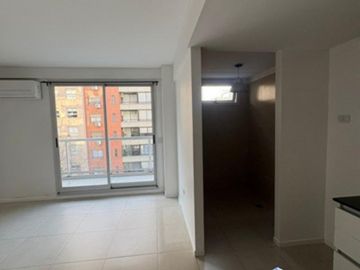 Divino 3 Amb Fte Gr Balcon corr Todo Fte Coc Lav Ind 3 Añ Blvd Mendoza, sbte AP Prof