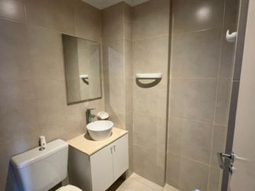 Divino 3 Amb Fte Gr Balcon corr Todo Fte Coc Lav Ind 3 Añ Blvd Mendoza, sbte AP Prof