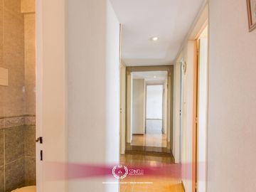 Venta departamento 4 ambientes   dependencia 110M² balcón al frente en Flores cochera fija cubierta