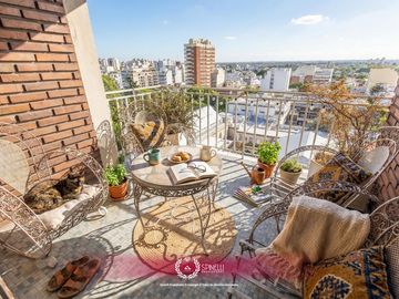Venta departamento 4 ambientes   dependencia 110M² balcón al frente en Flores cochera fija cubierta