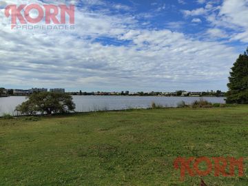 LOTE EXCLUSIVO AL AGUA EN LA ISLA – NORDELTA