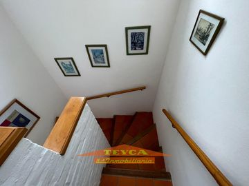 VENTA, Casa DE 5 AMBIENTES. ZONA Lasalle, Pinamar