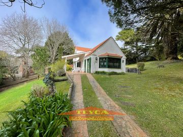 VENTA, Casa DE 5 AMBIENTES. ZONA Lasalle, Pinamar